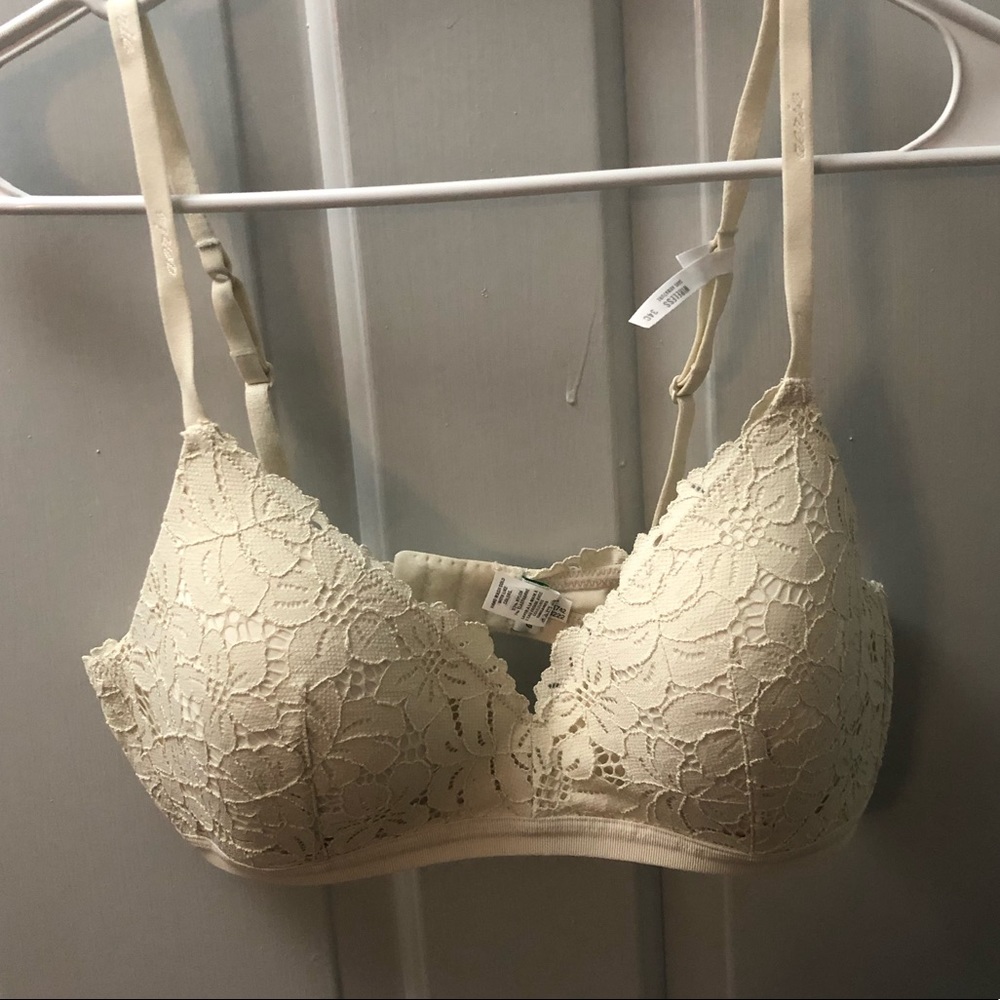 NWT ivory aerie wireless bra